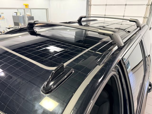 Certified 2024 Chevrolet Suburban Z71 w/ Luxury Package image 9