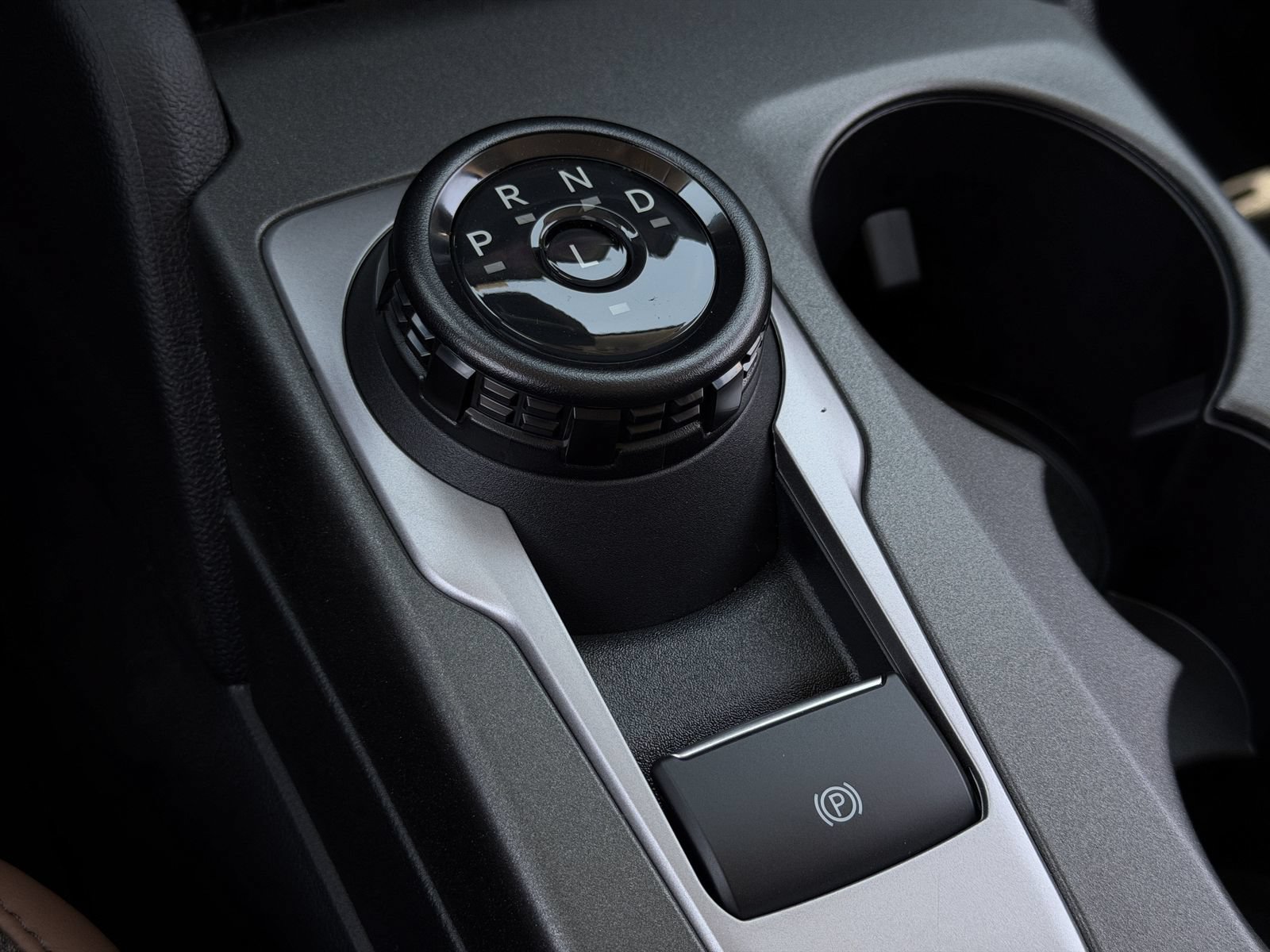 New 2026 Ford Bronco Sport Outer Banks w/ Outer Banks Tech Package+ AWD/4WD image 17