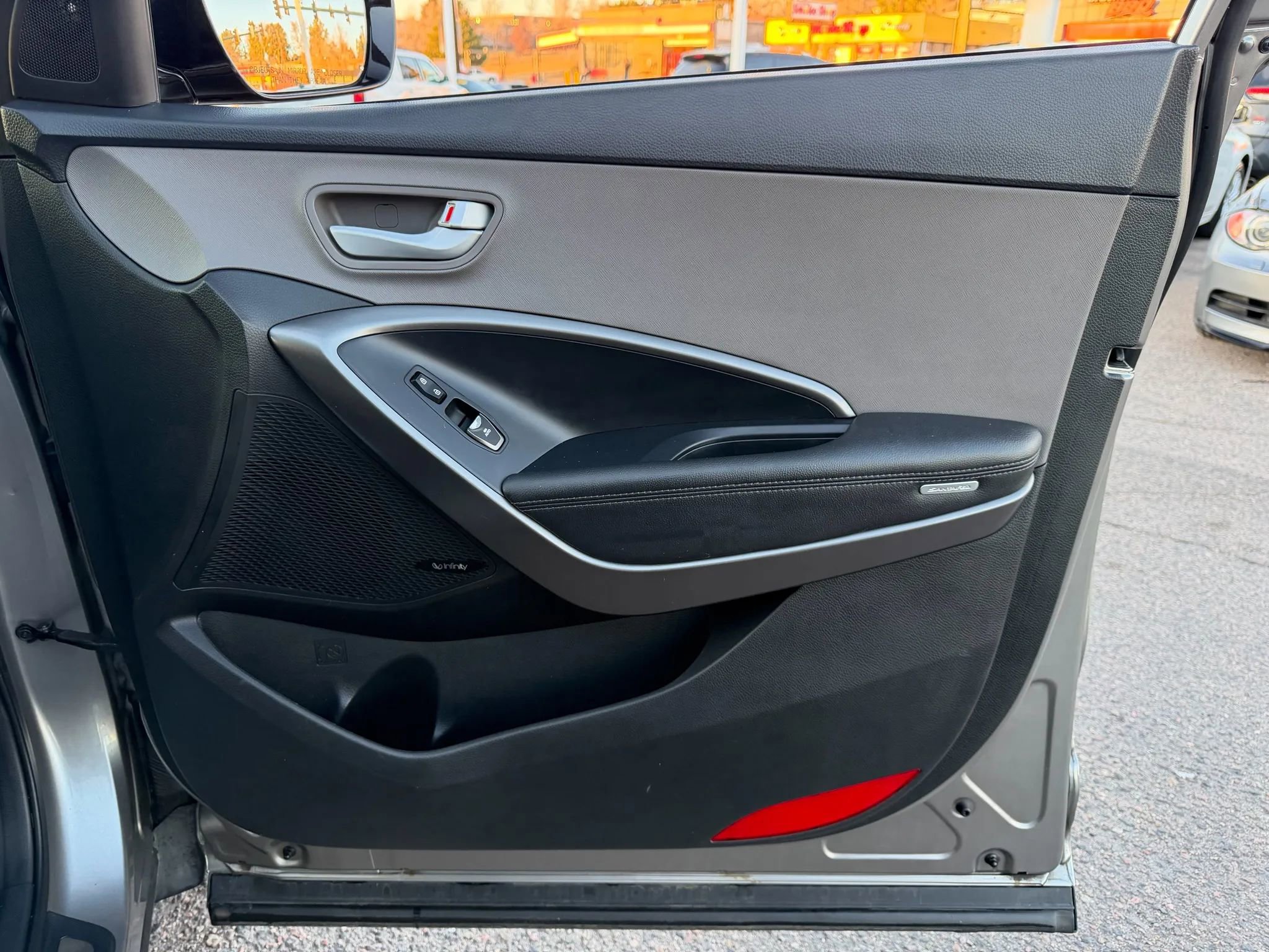 Used 2017 Hyundai Santa Fe Sport image 19