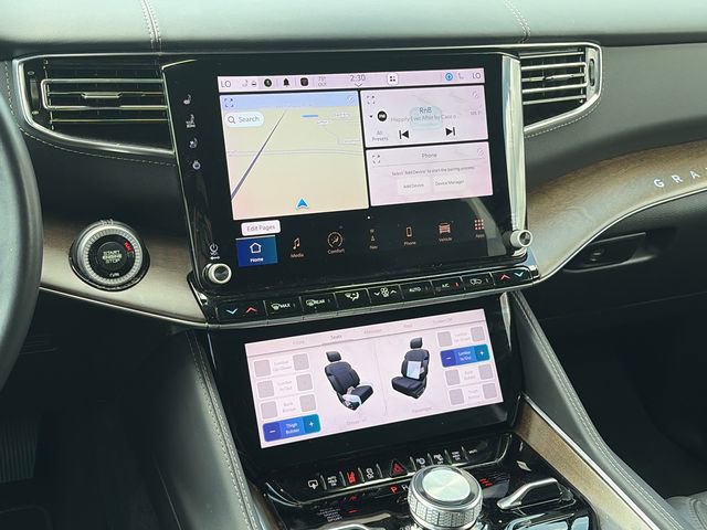 Used 2023 Jeep Grand Wagoneer 4WD image 14