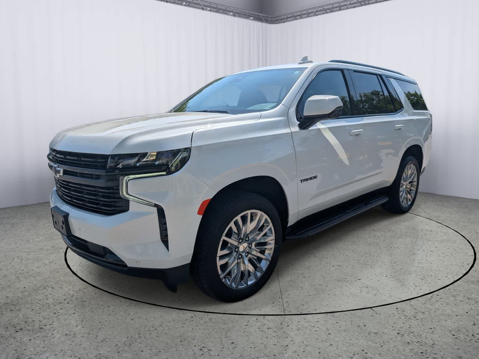 Certified 2024 Chevrolet Tahoe RST w/ Luxury Package AWD/4WD image 7