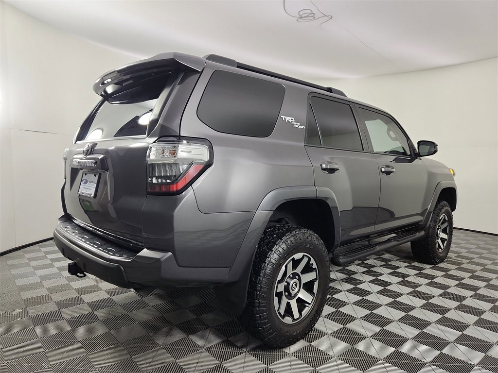 Used 2019 Toyota 4Runner TRD Off-Road Premium image 5