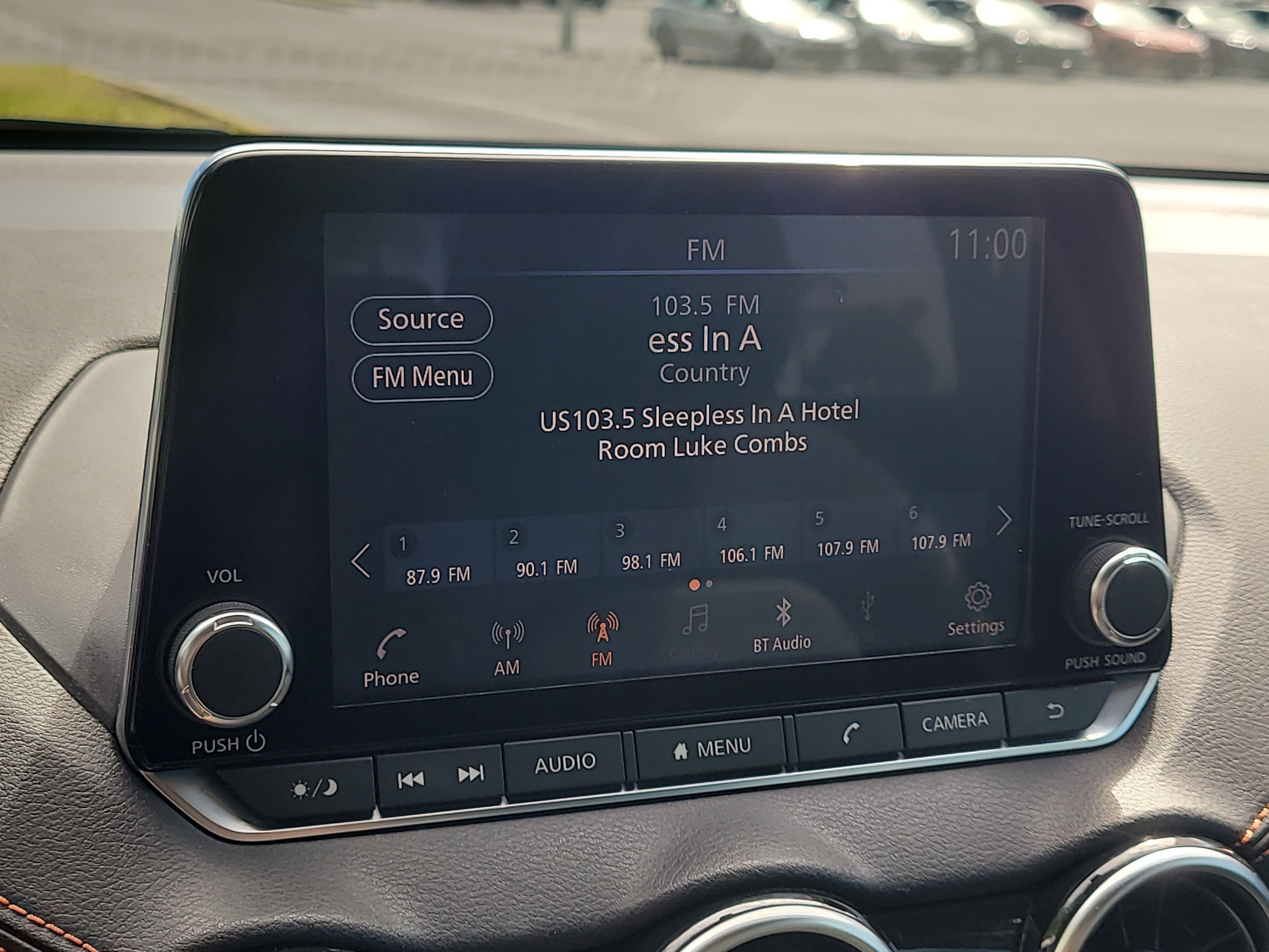 Used 2020 Nissan Sentra SR w/ Premium Package FWD image 23