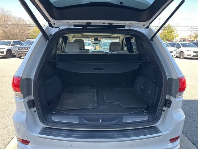 Used 2018 Jeep Grand Cherokee Summit AWD/4WD image 17