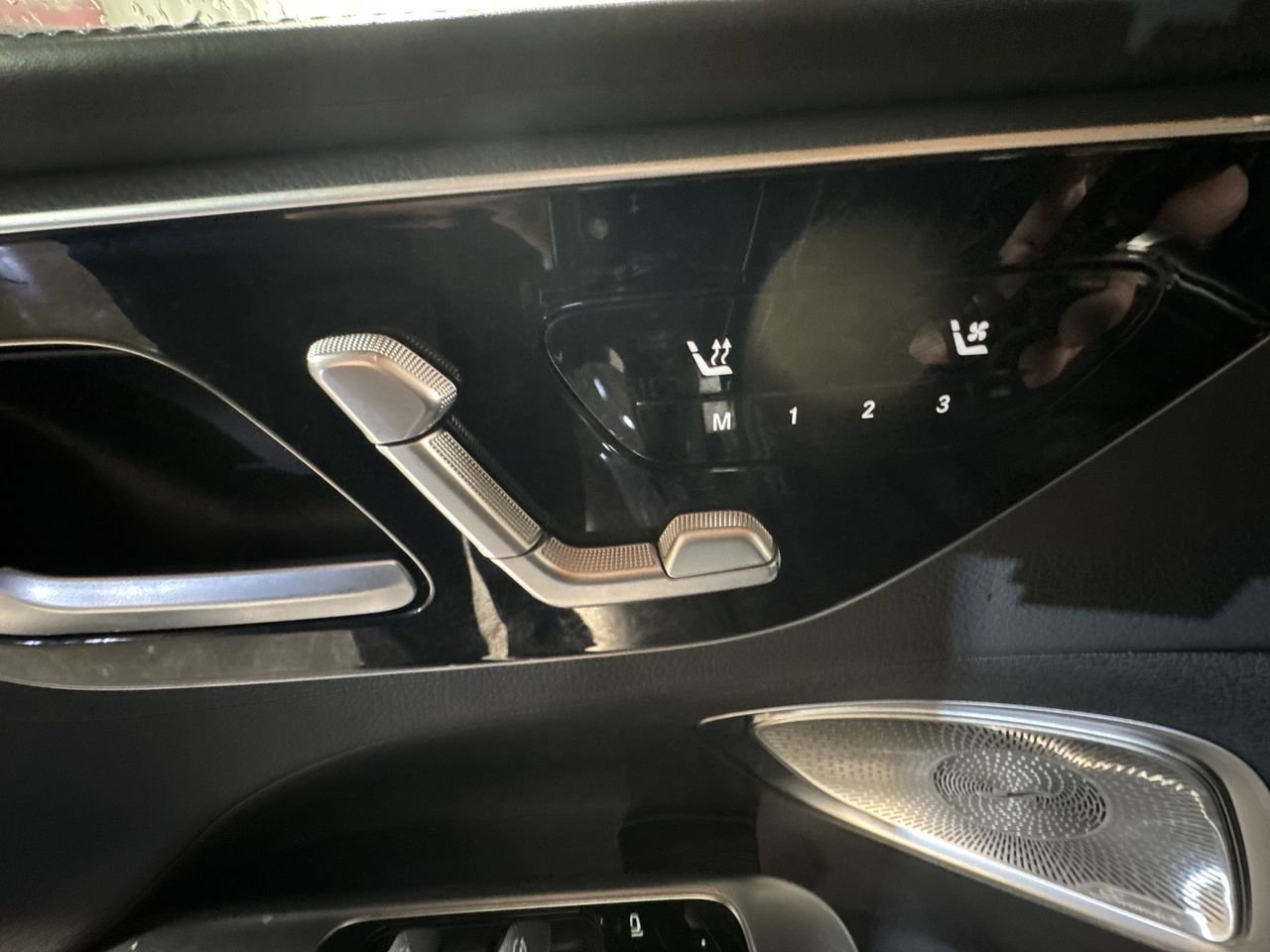 Used 2022 Mercedes-Benz C 300 4MATIC Sedan image 17