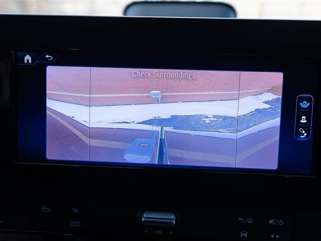 Used 2025 Mercedes-Benz Sprinter 2500 image 16