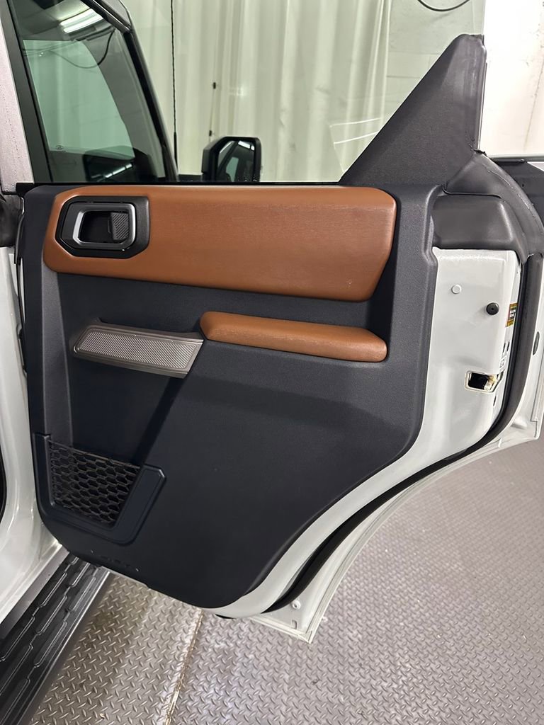 Used 2023 Ford Bronco Outer Banks image 30