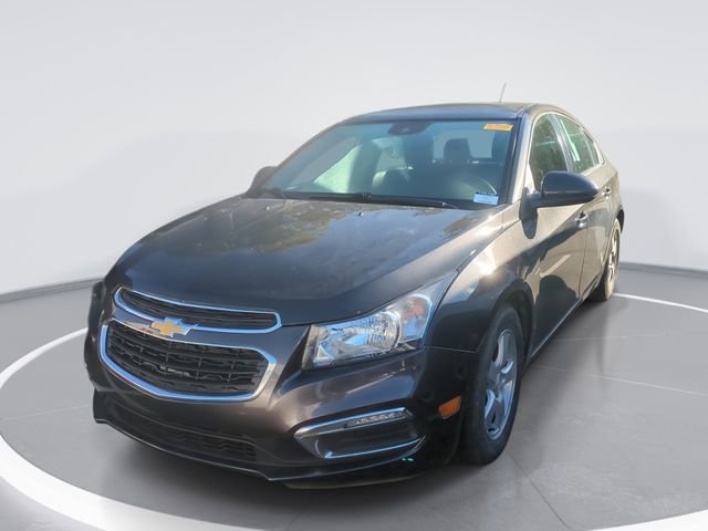 Used 2015 Chevrolet Cruze LT FWD image 1