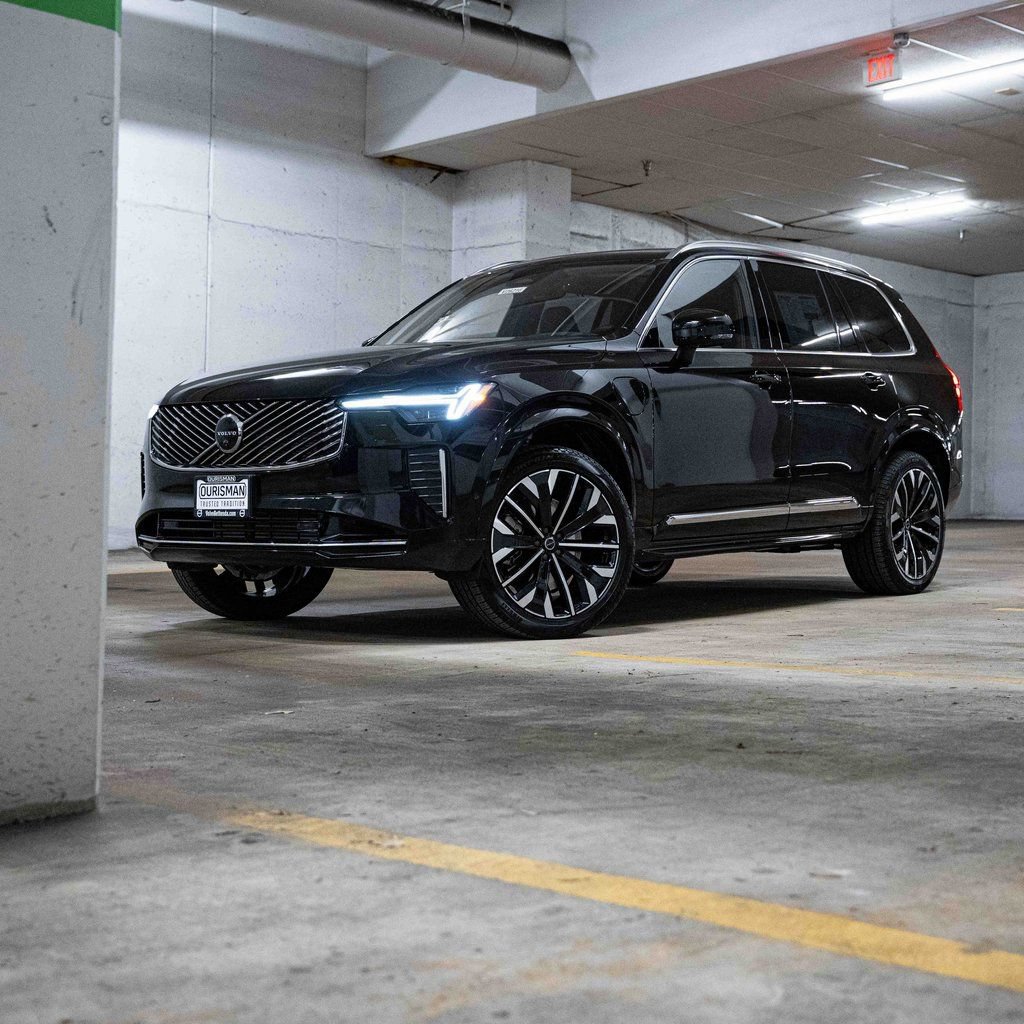 New 2026 Volvo XC90 T8 Ultra w/ Protection Package Premier