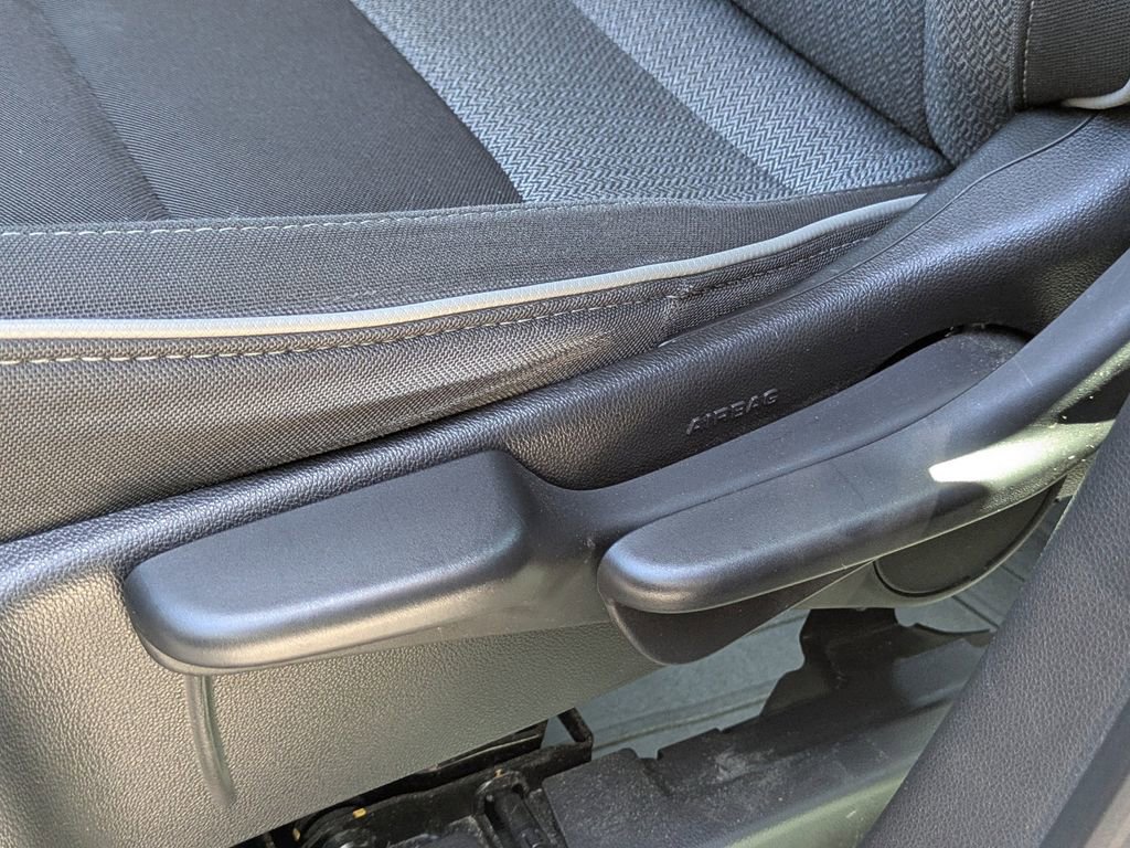 Used 2021 Chevrolet TrailBlazer LS FWD image 19