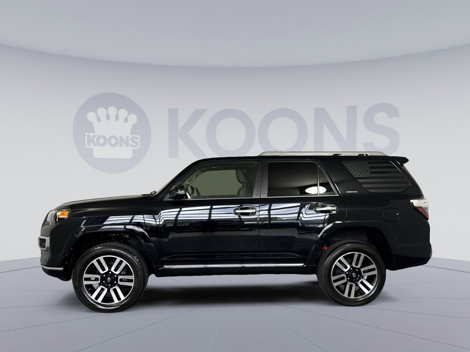 Used 2019 Toyota 4Runner Limited AWD/4WD image 2