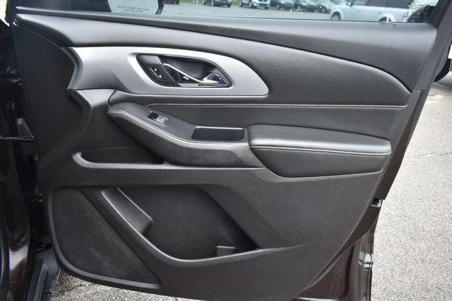 Used 2018 Chevrolet Traverse LT image 48