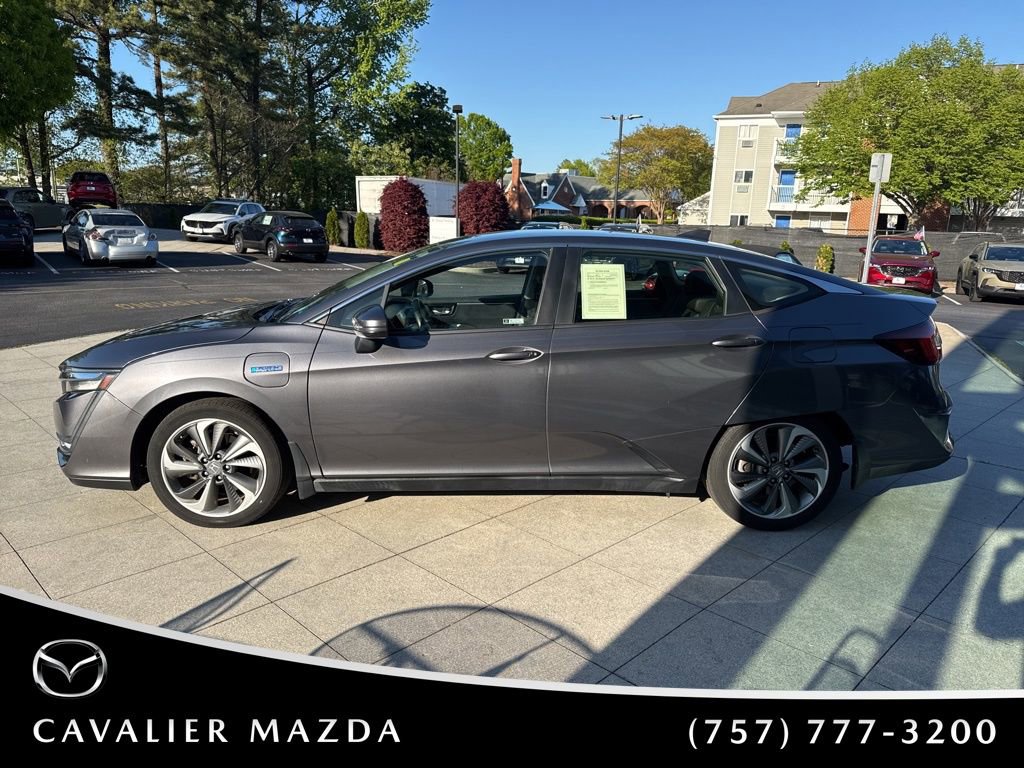 Used 2021 Honda Clarity Touring image 3
