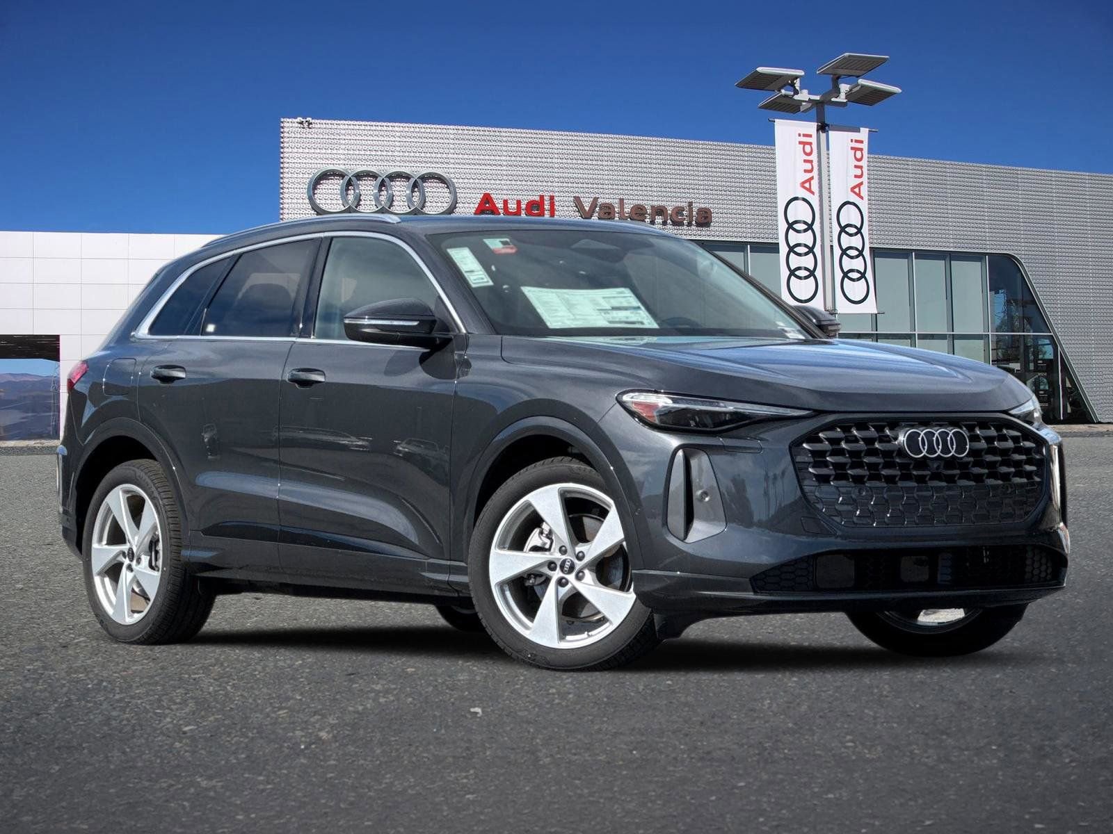 New 2025 Audi Q5 Prestige image 2