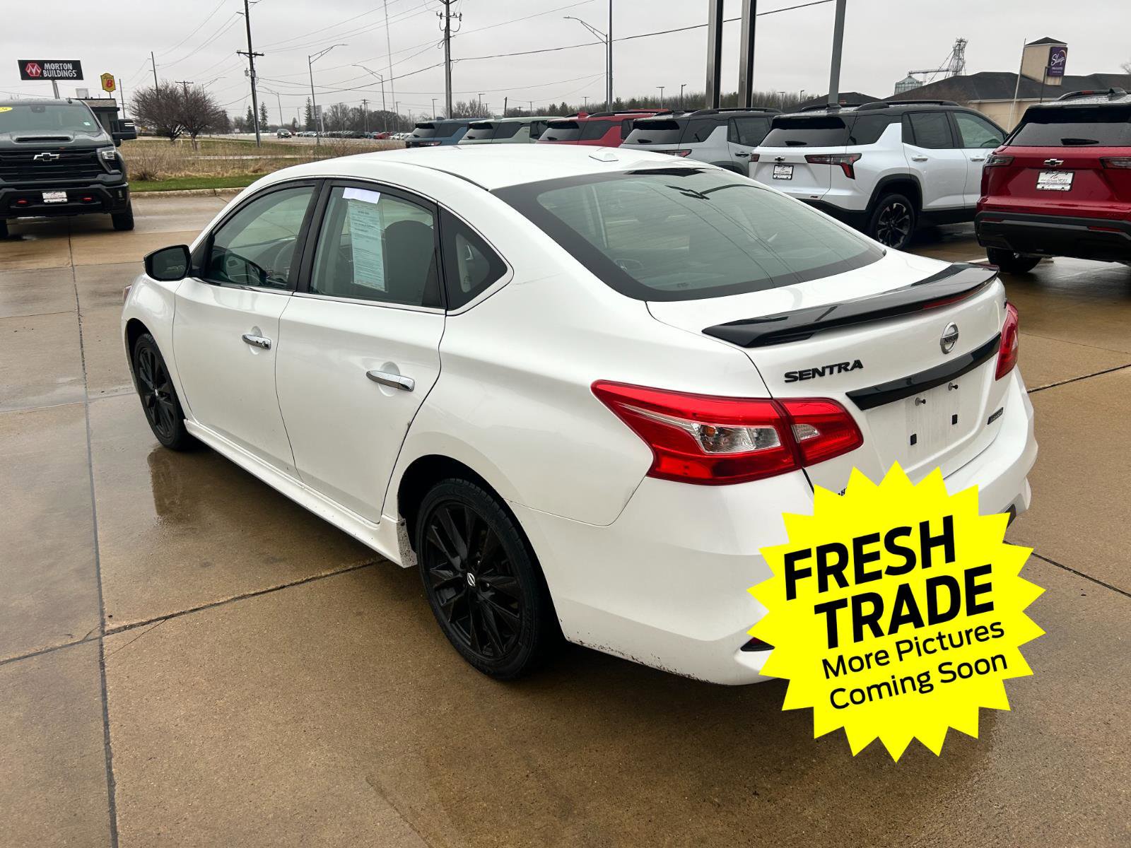 Used 2018 Nissan Sentra SR w/ SR Midnight Edition Package image 5