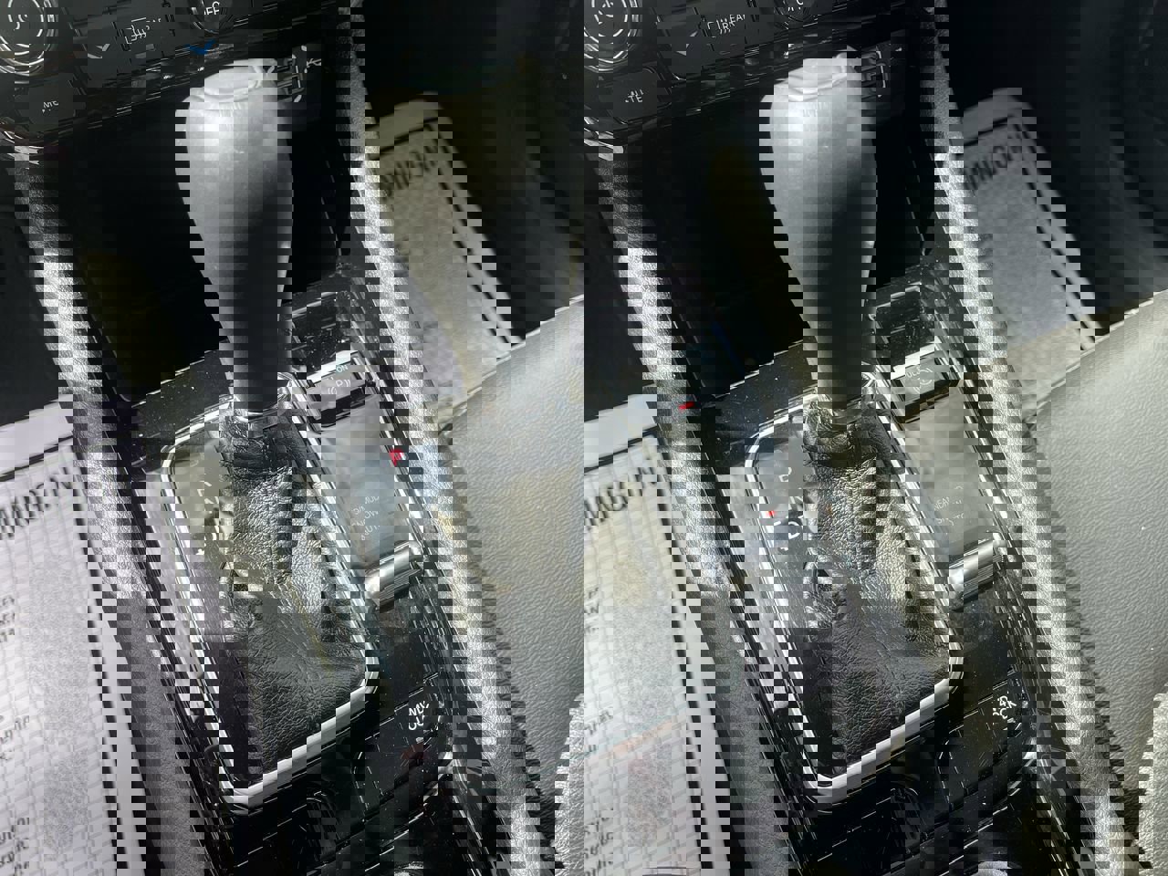 Used 2024 Jeep Compass Limited image 16