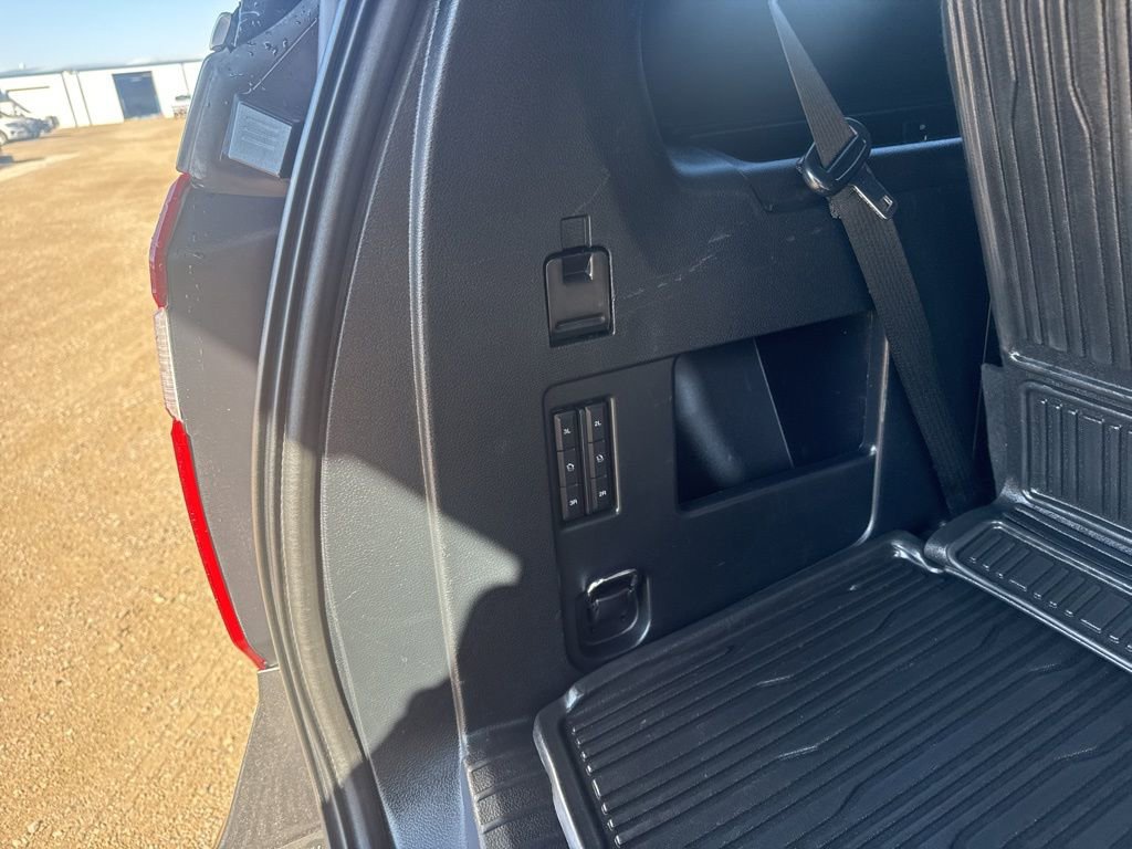 Used 2021 Ford Expedition XLT image 33