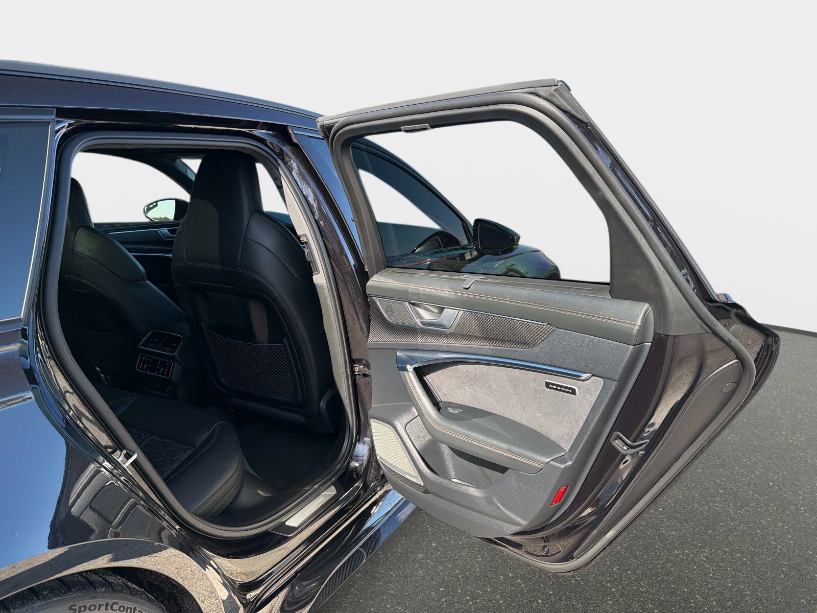 Used 2024 Audi RS 6 performance image 26