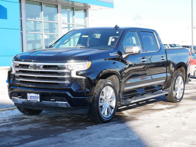 Used 2024 Chevrolet Silverado 1500 High Country w/ High Country Premium Package video 2
