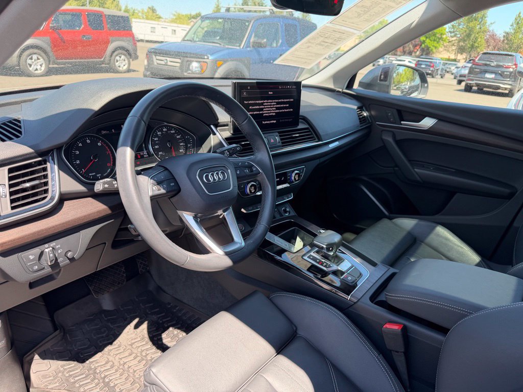 Used 2024 Audi Q5 2.0T Premium AWD/4WD image 16
