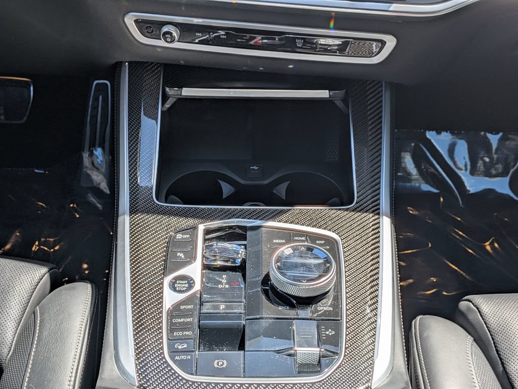 Used 2024 BMW X5 M60i AWD/4WD image 20