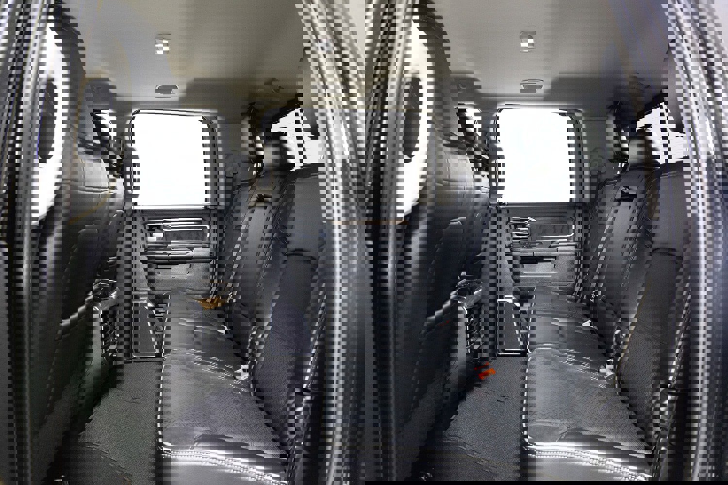 Used 2024 RAM 2500 Laramie image 19