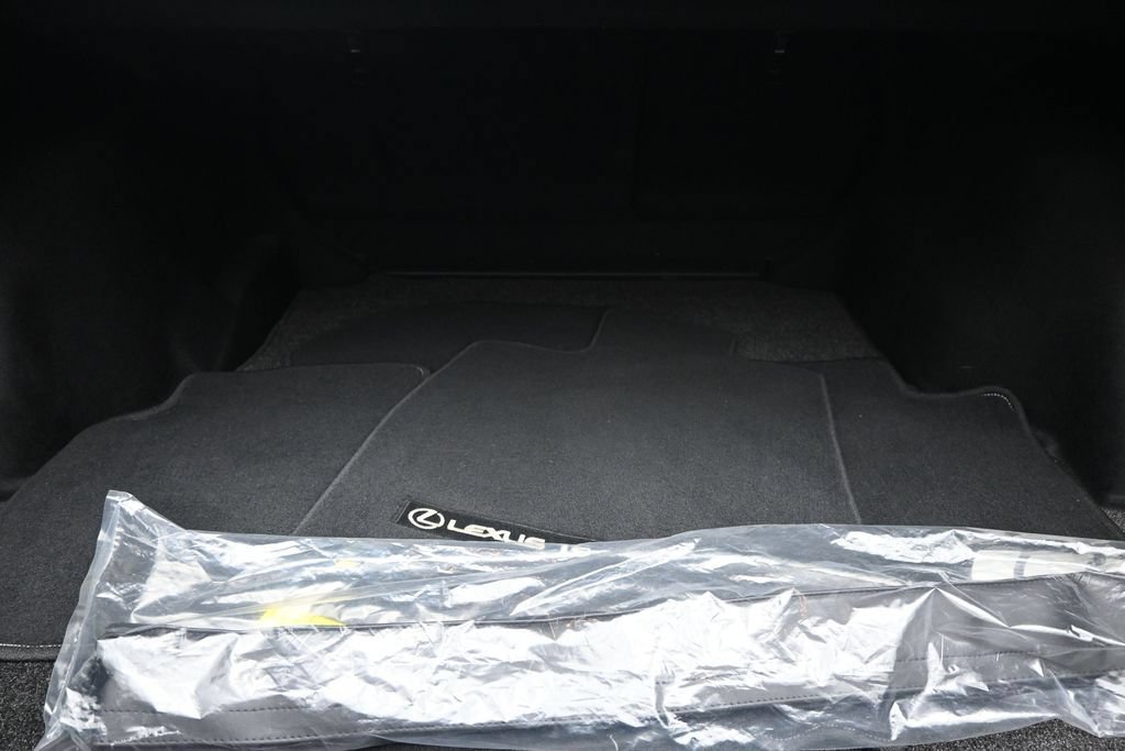 Used 2024 Lexus IS 300 w/ Premium Package RWD image 17