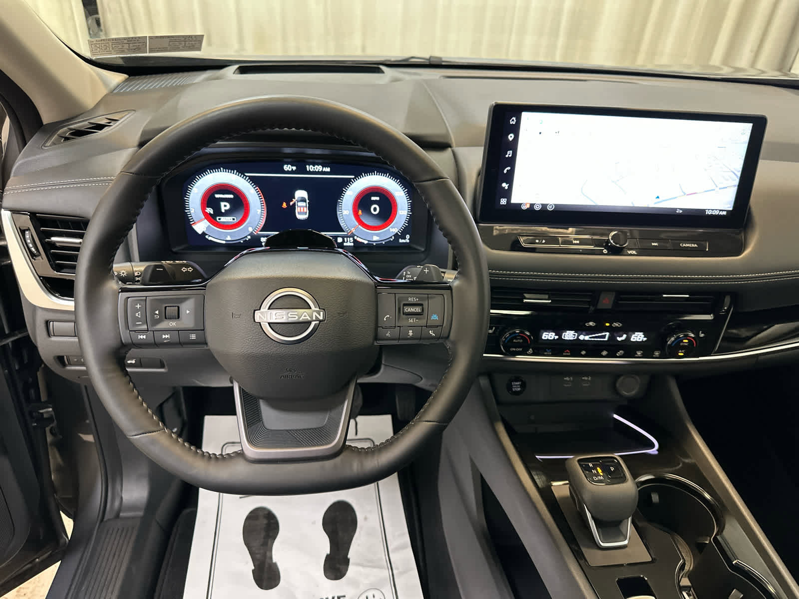 Certified 2025 Nissan Rogue SL w/ Tech Package image 3