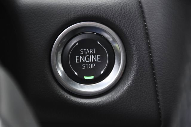 Used 2024 Chevrolet Suburban LT AWD/4WD image 19