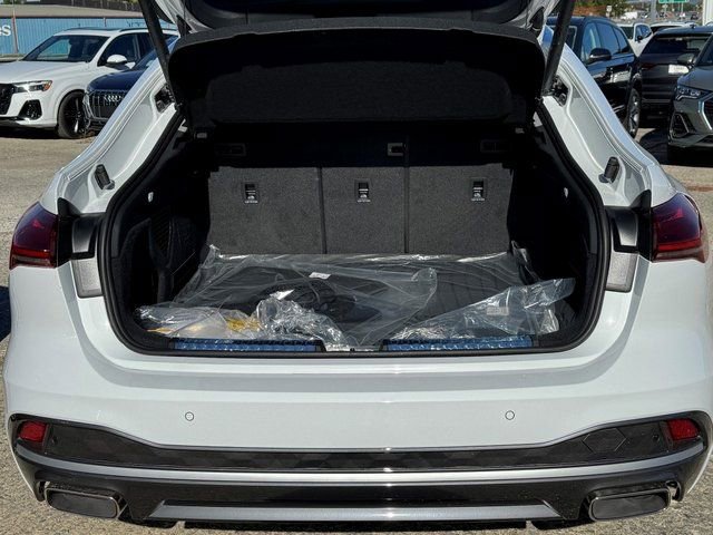 New 2025 Audi A5 2.0T Prestige image 15