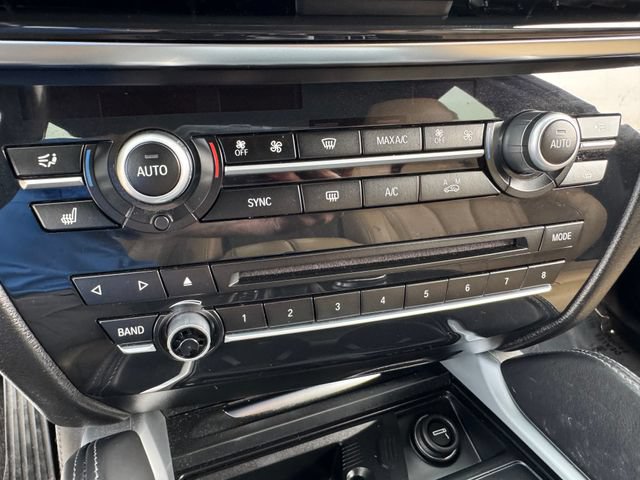 Used 2017 BMW X5 M AWD/4WD image 27