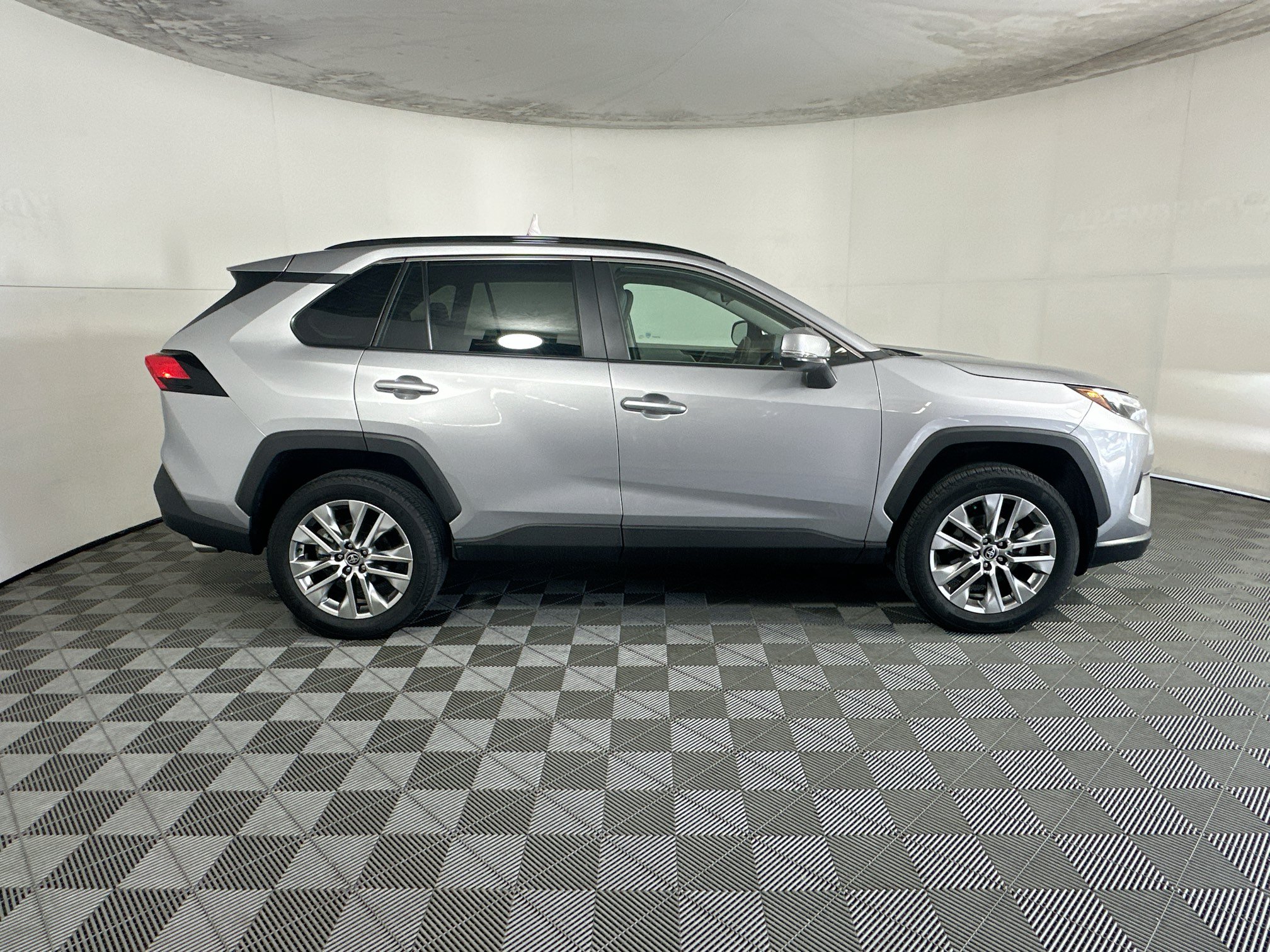 Certified 2023 Toyota RAV4 XLE Premium FWD image 2