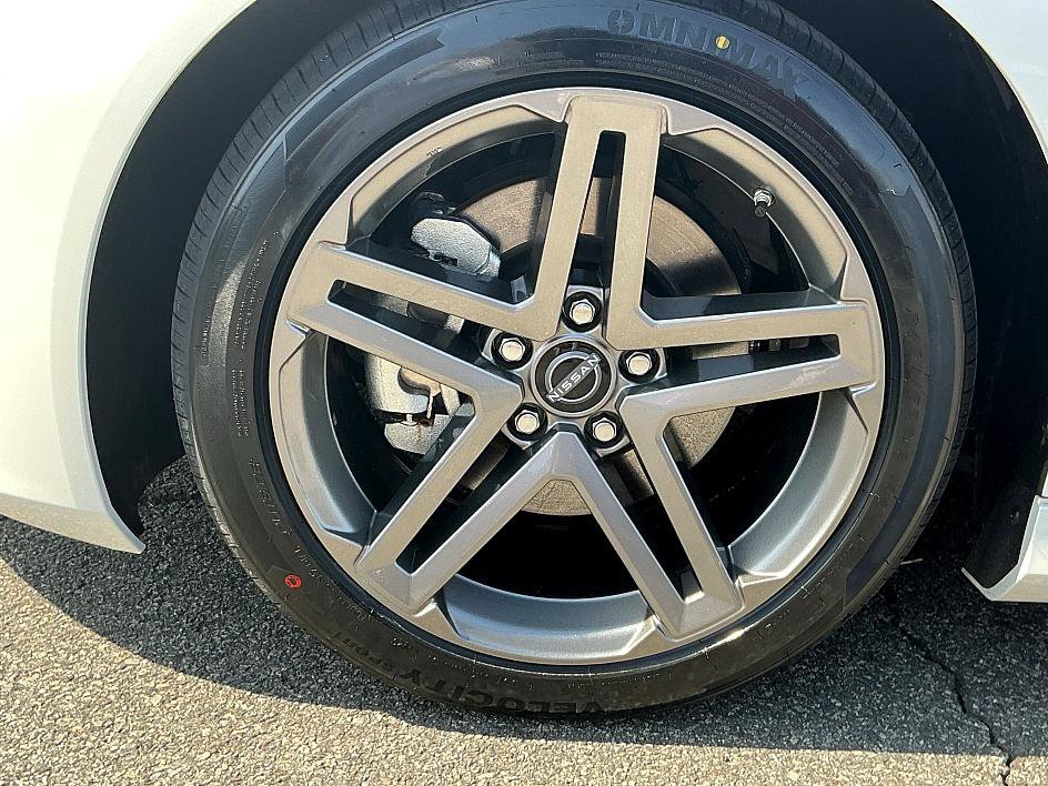 Certified 2024 Nissan Z Sport w/ Floor Mat Package image 8