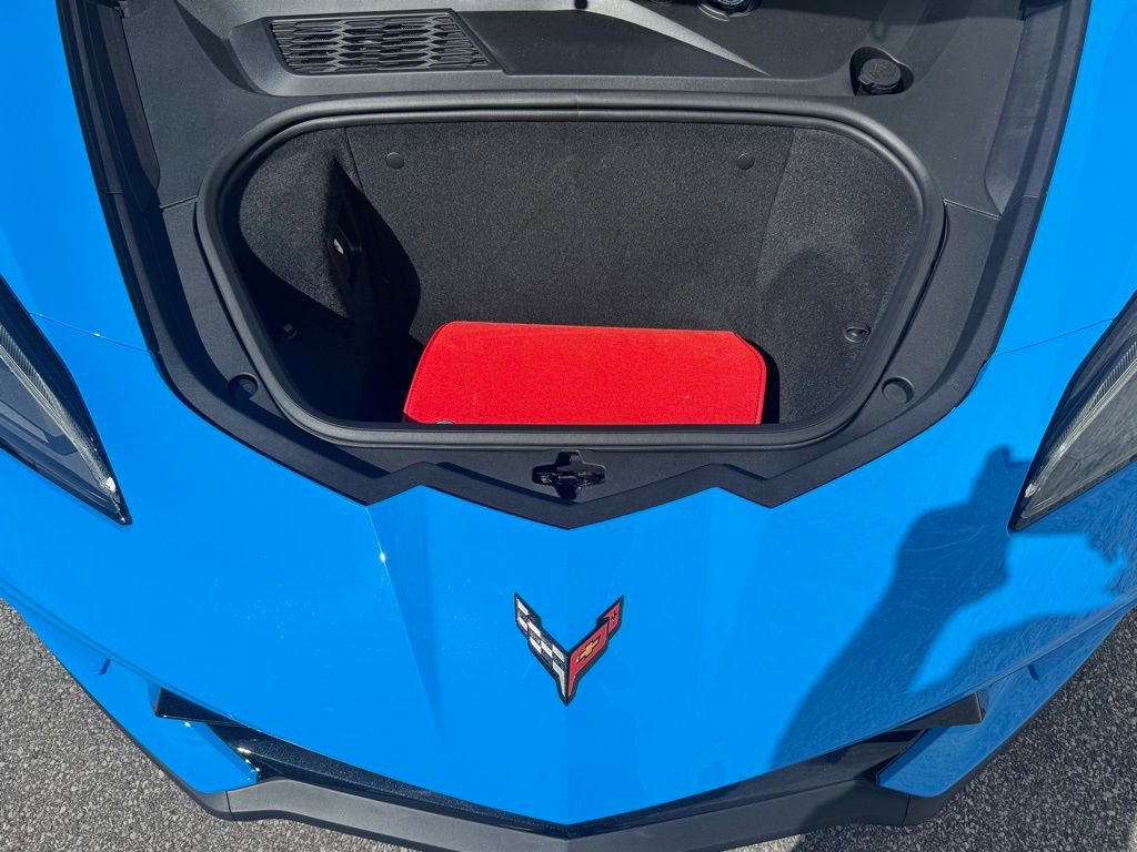 Used 2023 Chevrolet Corvette Stingray Premium Conv w/ Z51 Performance Package RWD image 13