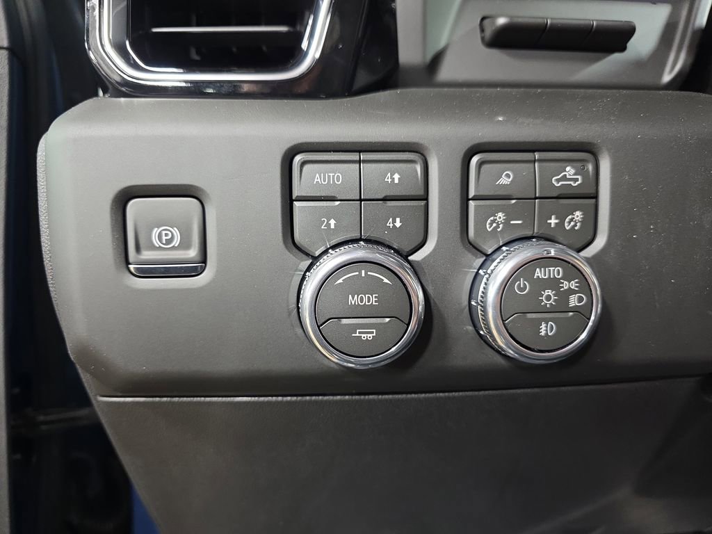New 2026 GMC Sierra 3500 Denali image 24