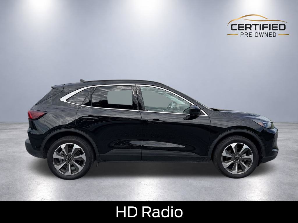 Certified 2024 Ford Escape Platinum w/ Premium Technology Package AWD/4WD image 9