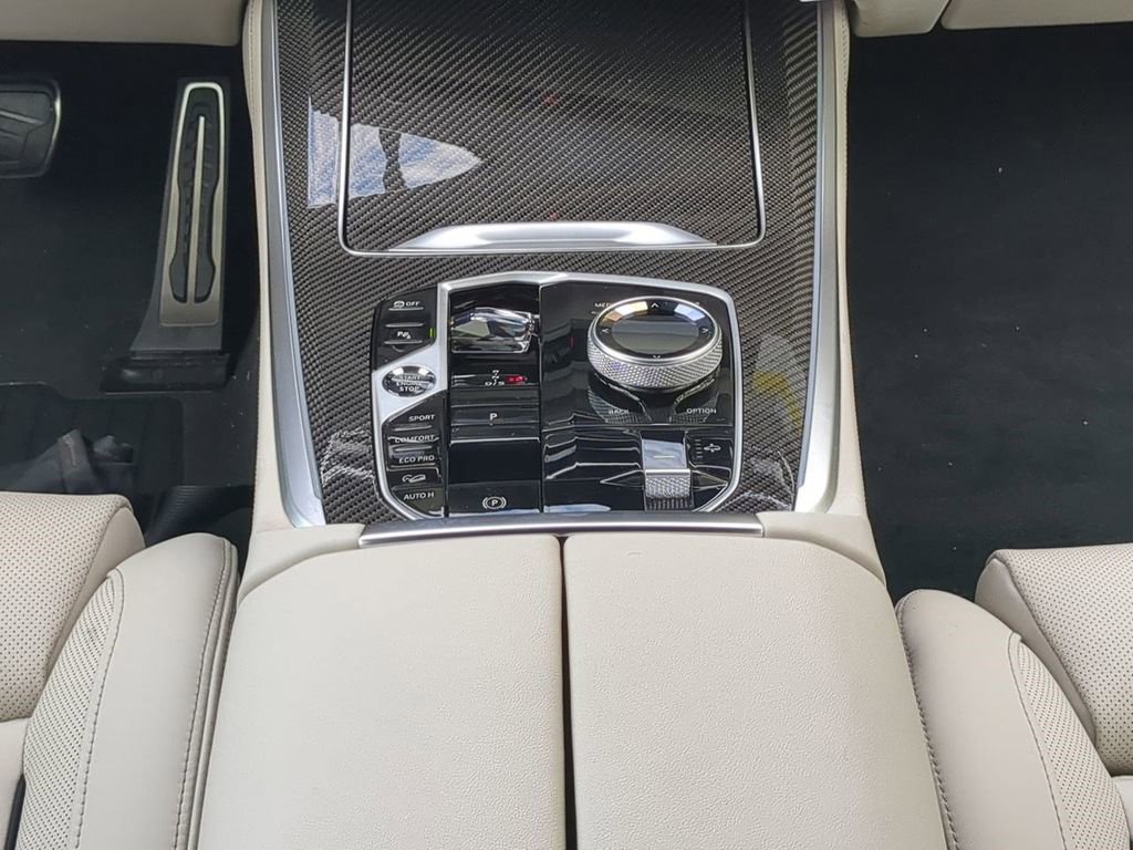 New 2026 BMW X5 M60i image 19