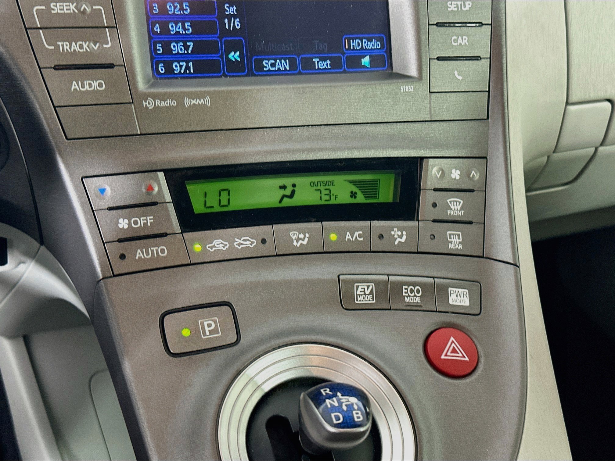 Used 2015 Toyota Prius Three w/ Solar Roof Package FWD image 22