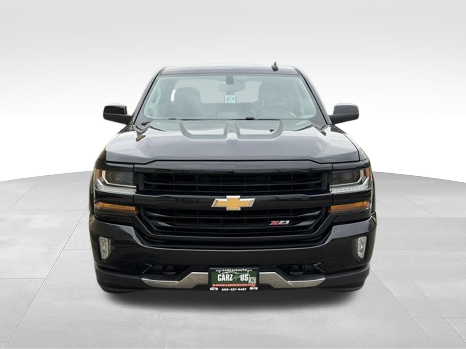 Used 2017 Chevrolet Silverado 1500 LT w/ All Star Edition AWD/4WD image 2