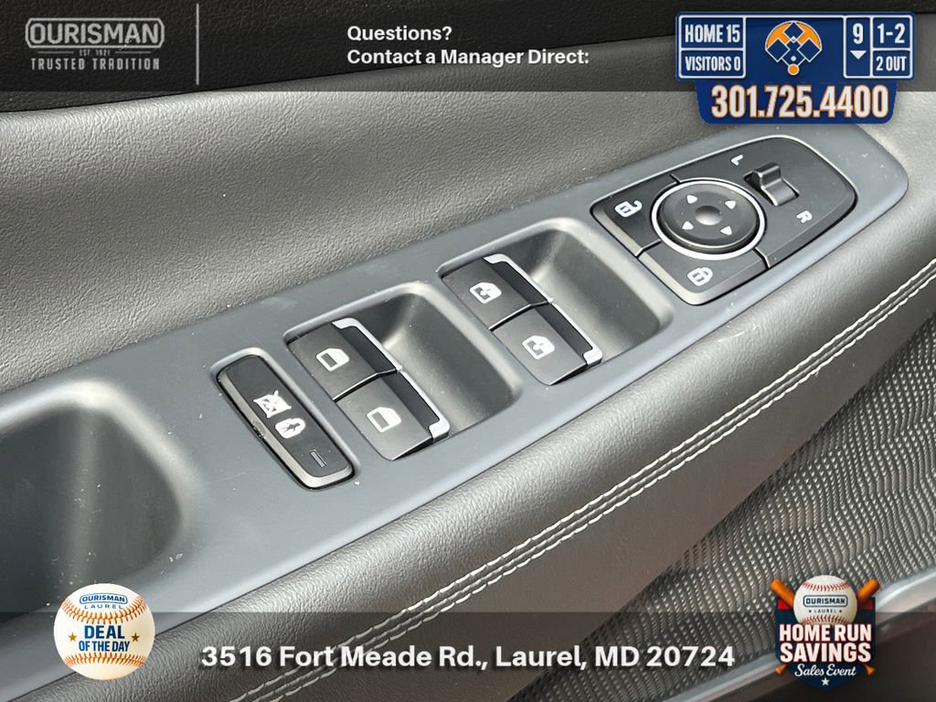 Used 2020 Hyundai Santa Fe Limited image 8