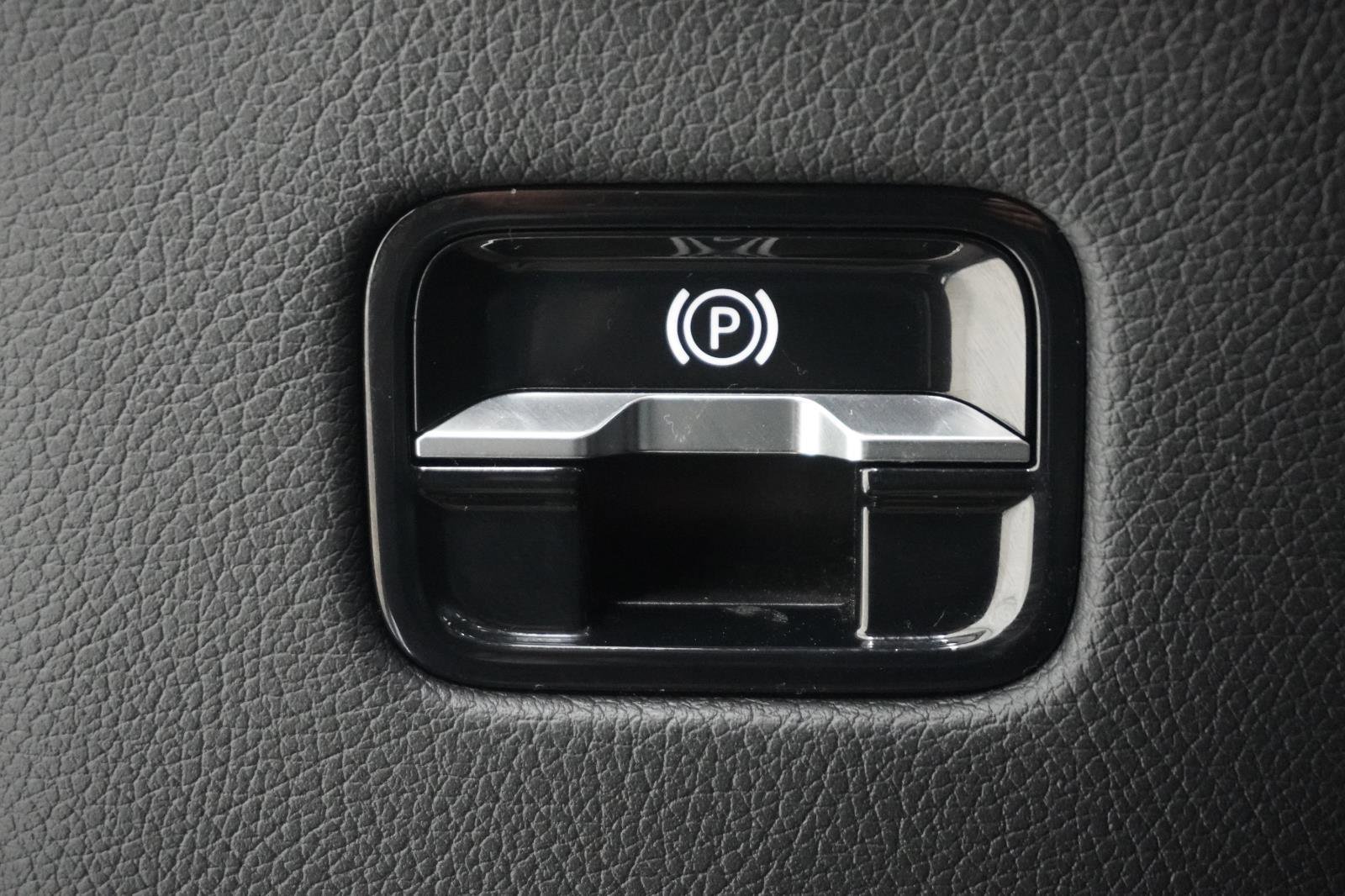 Used 2023 Mercedes-Benz GLC 300 4MATIC image 21