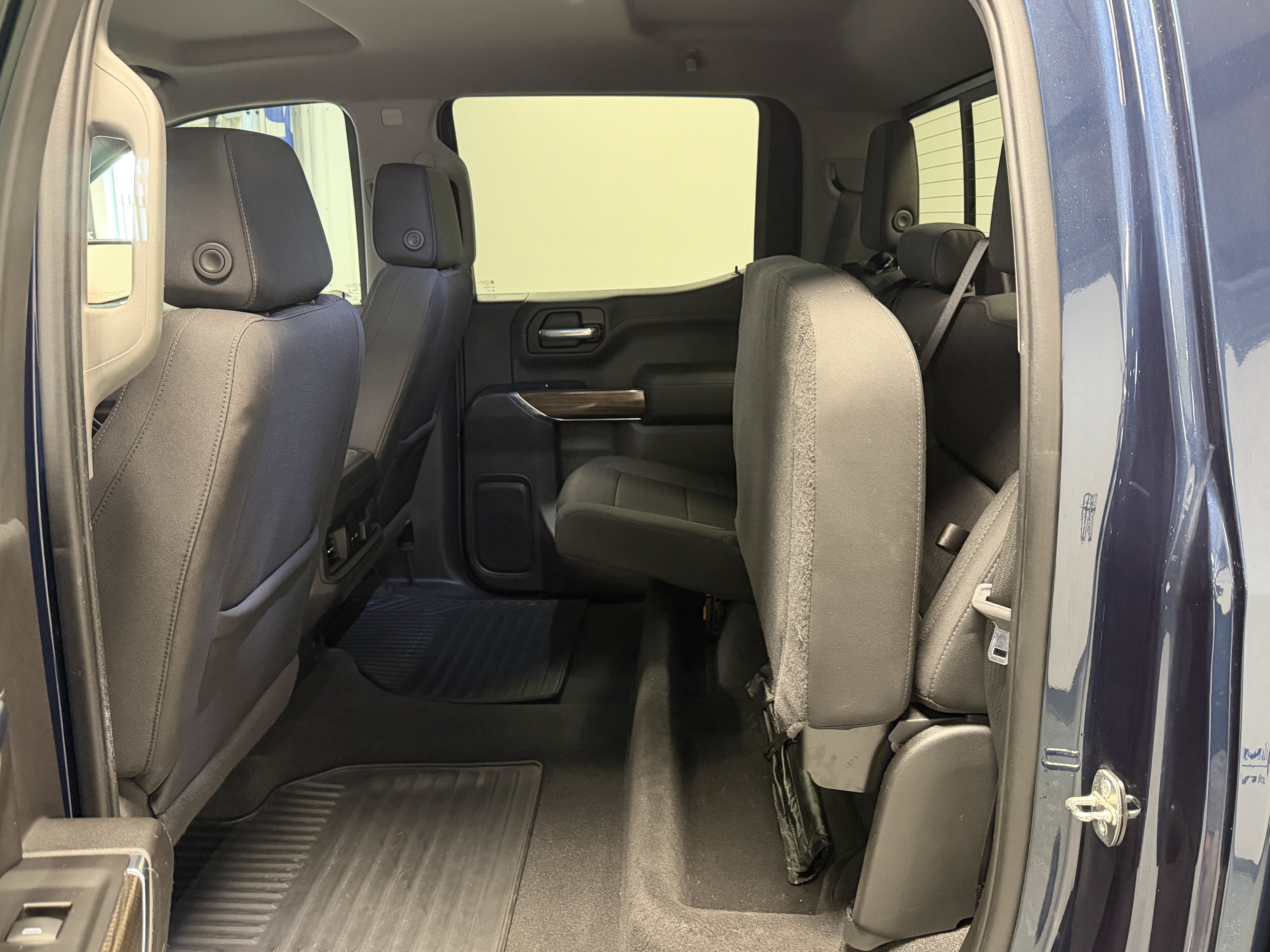 Used 2020 Chevrolet Silverado 1500 RST w/ All-Star Edition AWD/4WD image 21