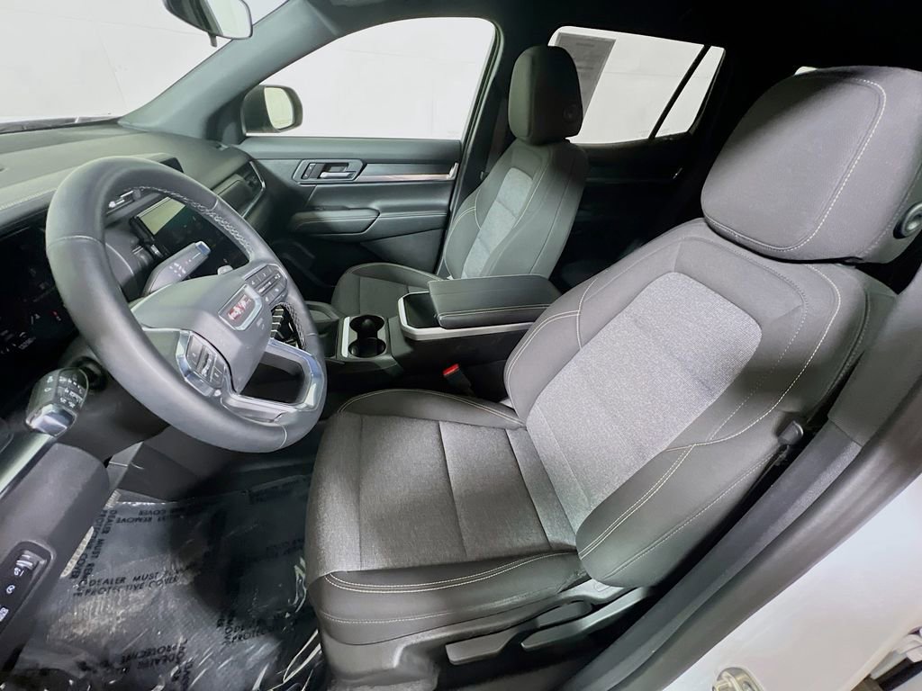 Used 2026 GMC Terrain Elevation image 18