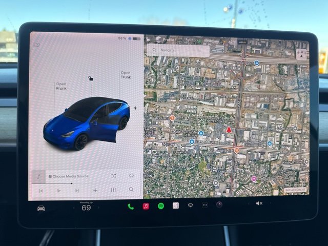 Used 2020 Tesla Model Y Long Range image 12