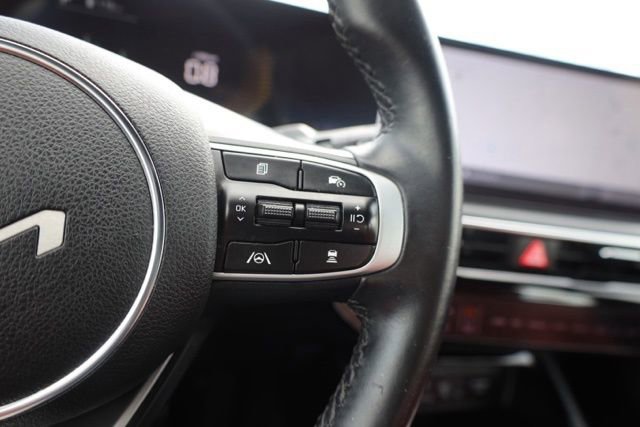 Used 2025 Kia K5 GT-Line w/ GT-Line Premium Package image 28