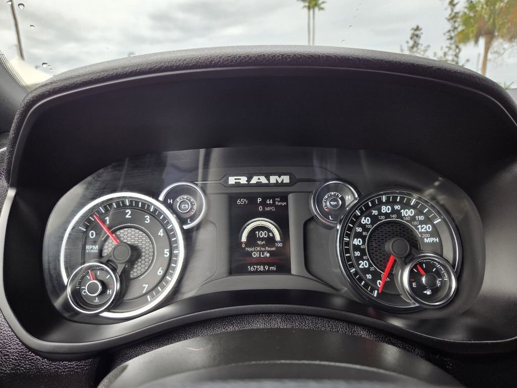 Used 2024 RAM 2500 Big Horn w/ Bed Utility Group image 12