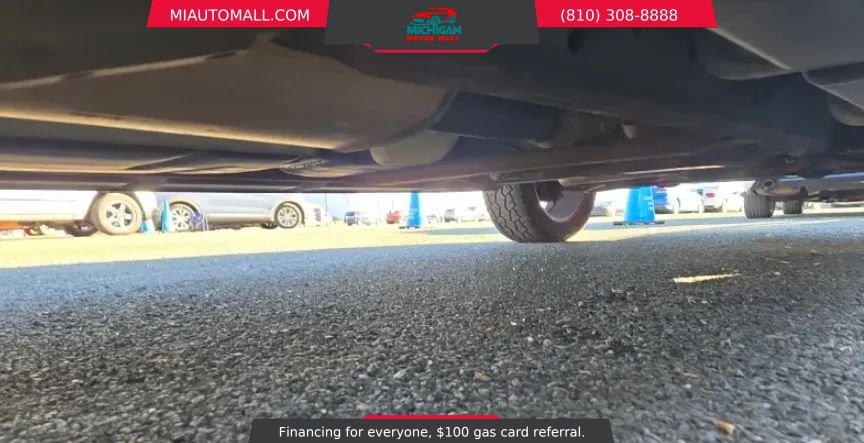 Used 2014 GMC Yukon XL Denali AWD/4WD image 27
