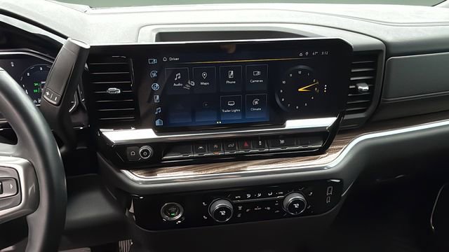 Used 2023 Chevrolet Silverado 1500 RST AWD/4WD image 25