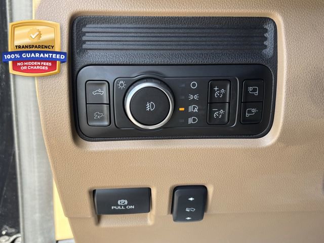 New 2025 Ford F450 Lariat w/ Chrome Package image 25