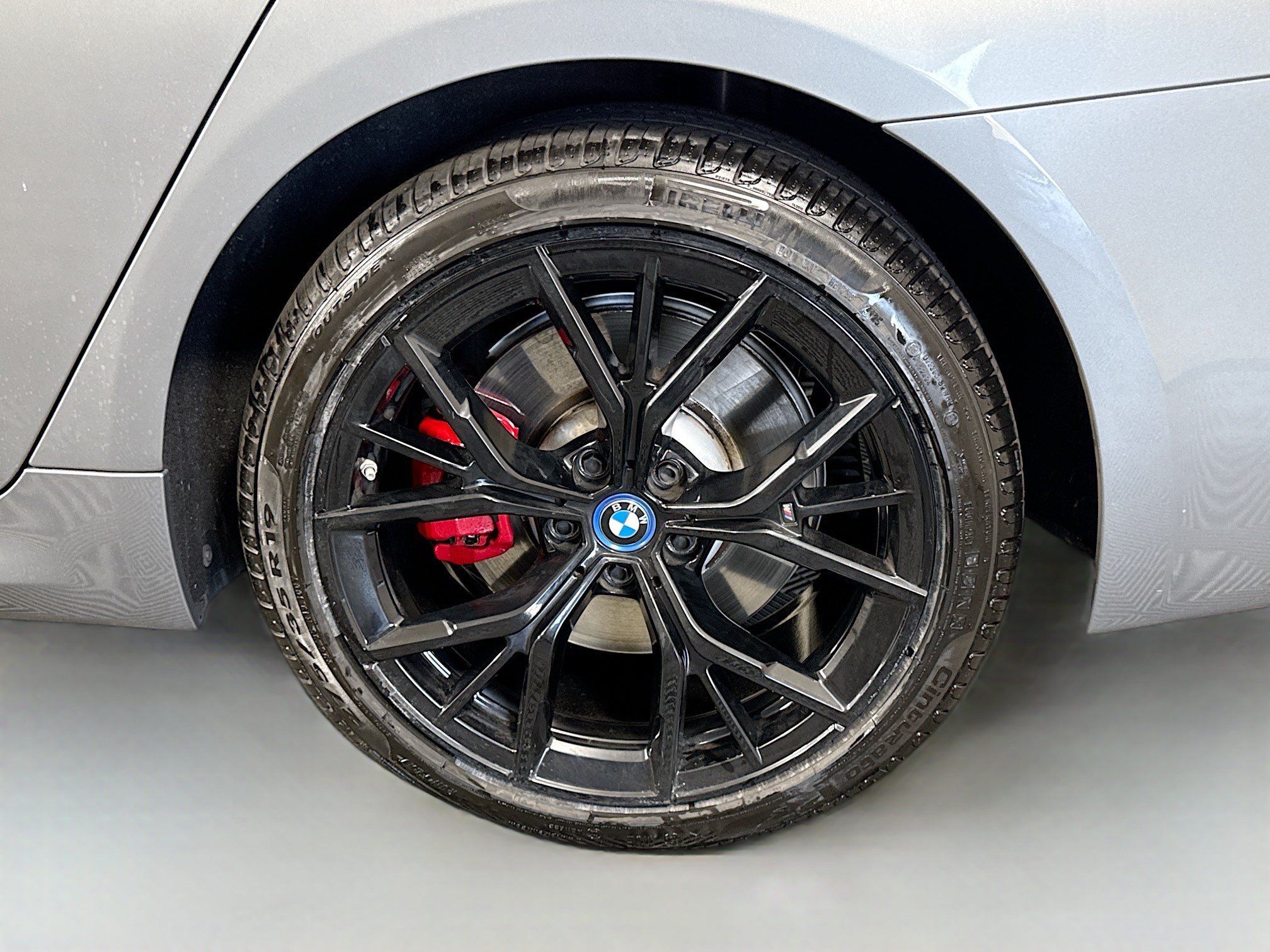 Used 2023 BMW 530e w/ M Sport Package RWD image 37